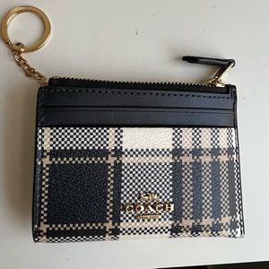 coach card holder